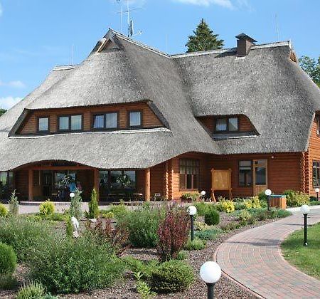 Hotel Vonadzini Stāmeriena Zewnętrze zdjęcie