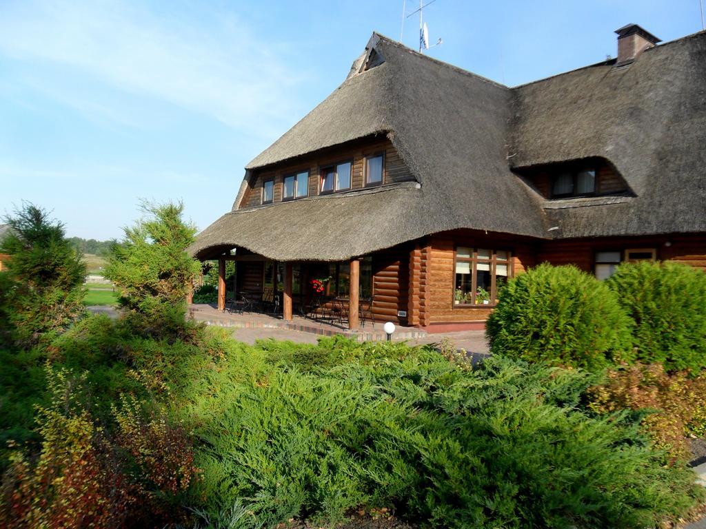 Hotel Vonadzini Stāmeriena Zewnętrze zdjęcie